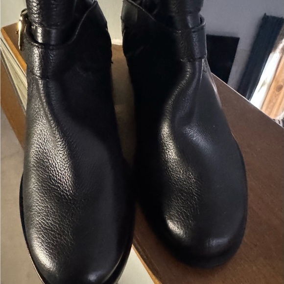 Kate SpadeQuilted Black Knee-High Boots NWOT - Picture 2 of 5